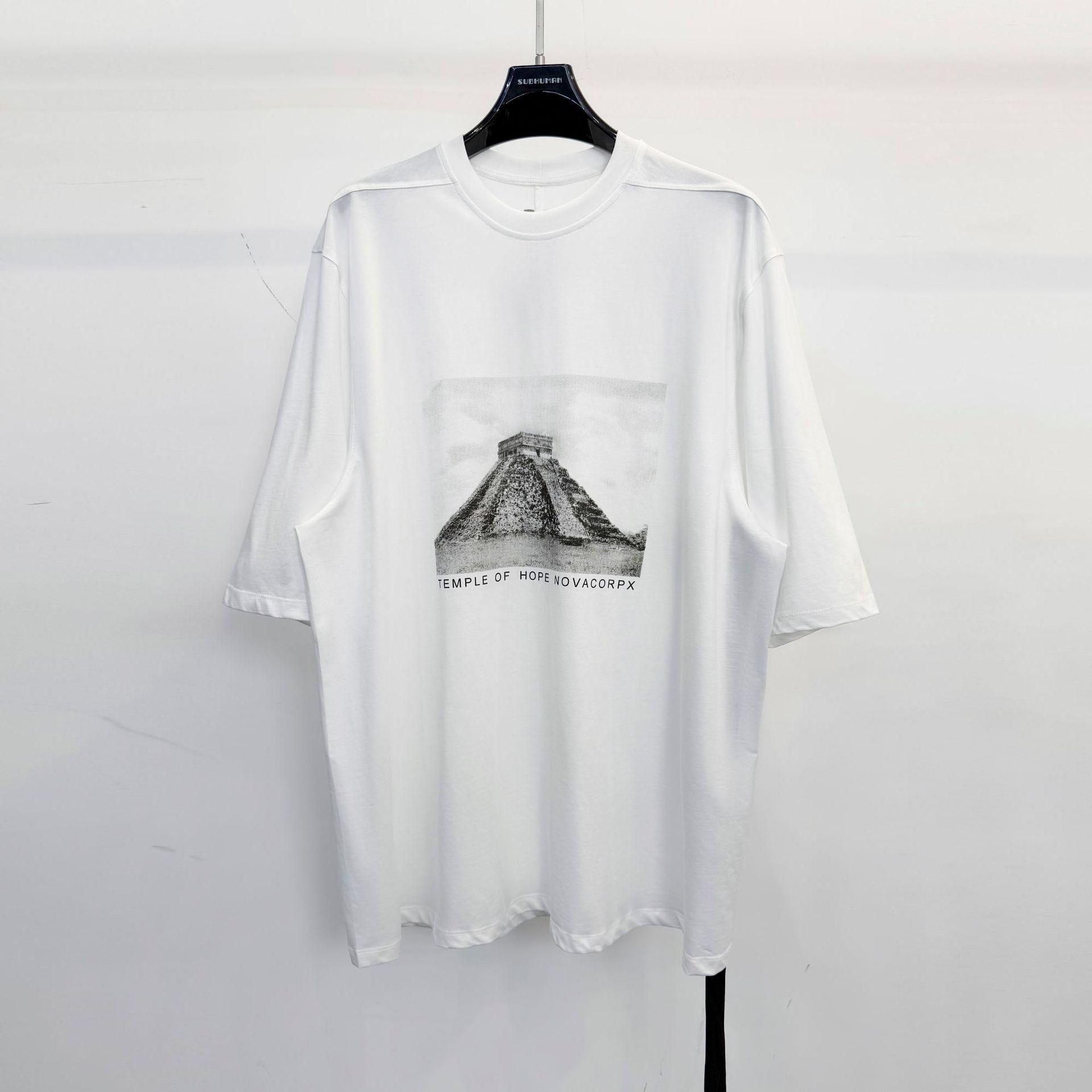 تي شيرت 26SS Dark Lazy‑Vibe كب - مراجعة Summer Vibes Clothing Men وسعره